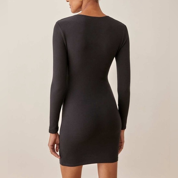 Reformation Cally Dress Black - Picture 3 of 11